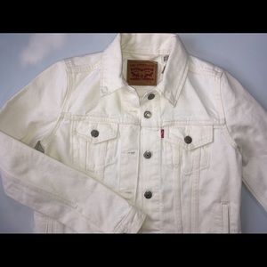 Levi’s White Denim Original Trucker Jacket